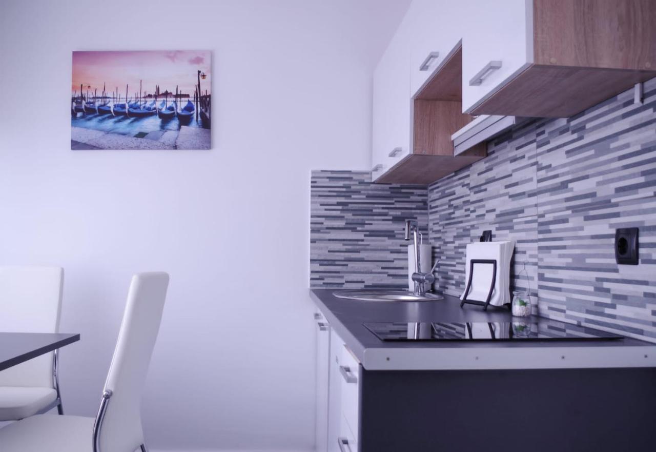 North&South Apartments 자그레브 외부 사진
